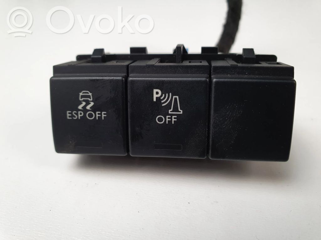 Peugeot 508 ESP (stability program) switch 