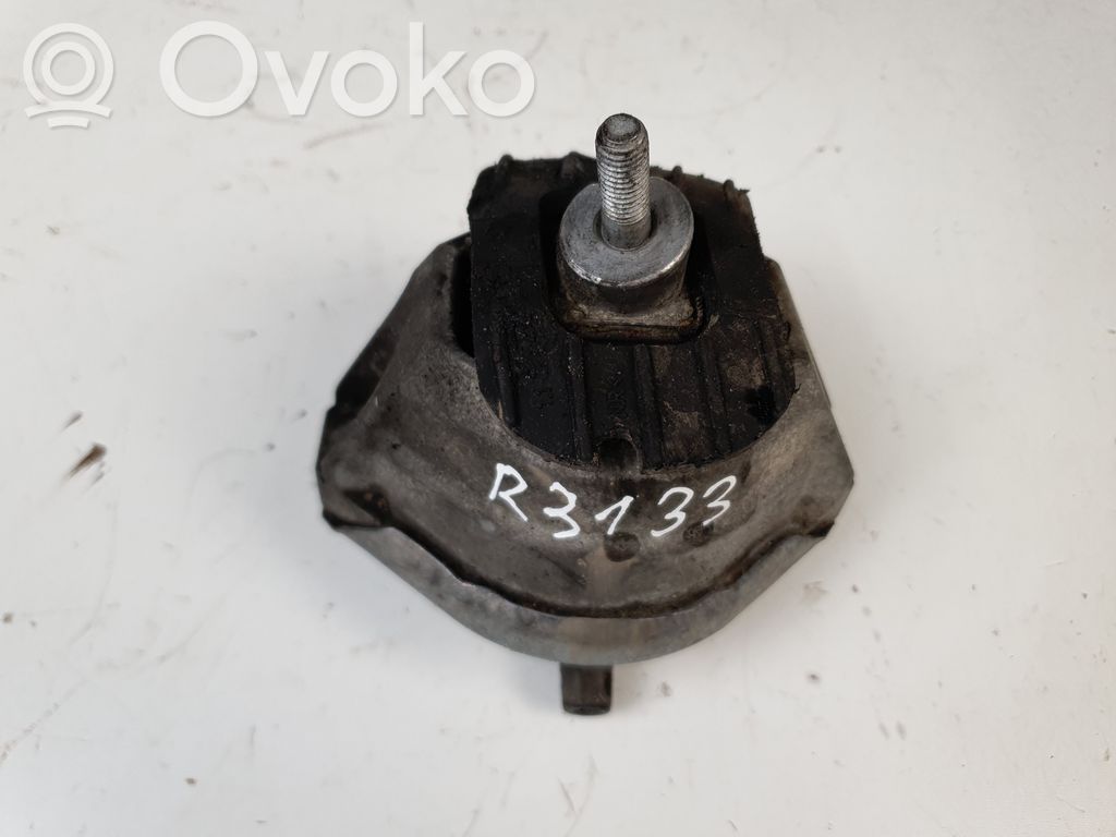 BMW 5 E60 E61 Engine mount bracket 