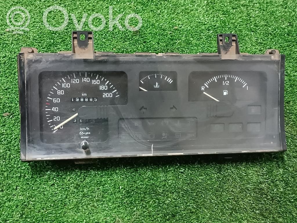 Renault Clio I Speedometer (instrument cluster) 
