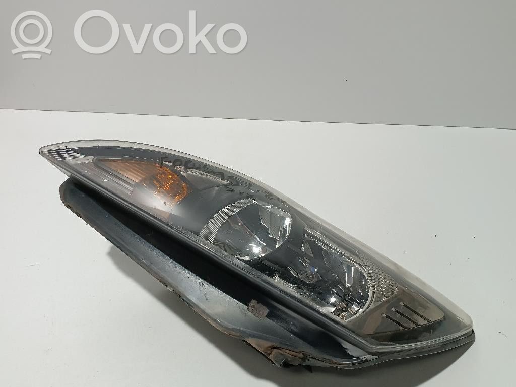 Ford Focus Headlight/headlamp 