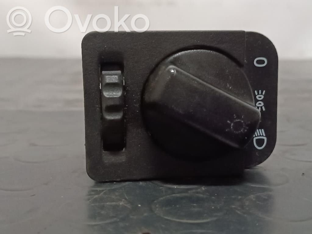 Opel Corsa B Light switch 