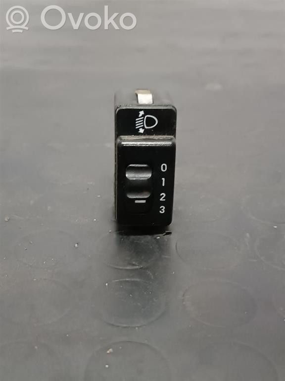 Opel Corsa B Headlight level height control switch 