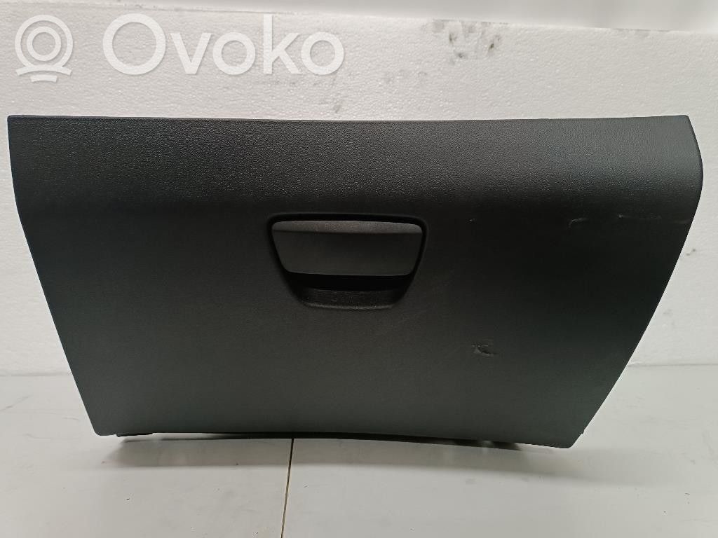 Peugeot 208 I Glove box set 