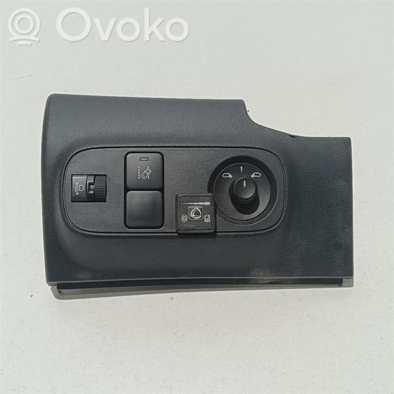 Citroen C3 A set of switches 
