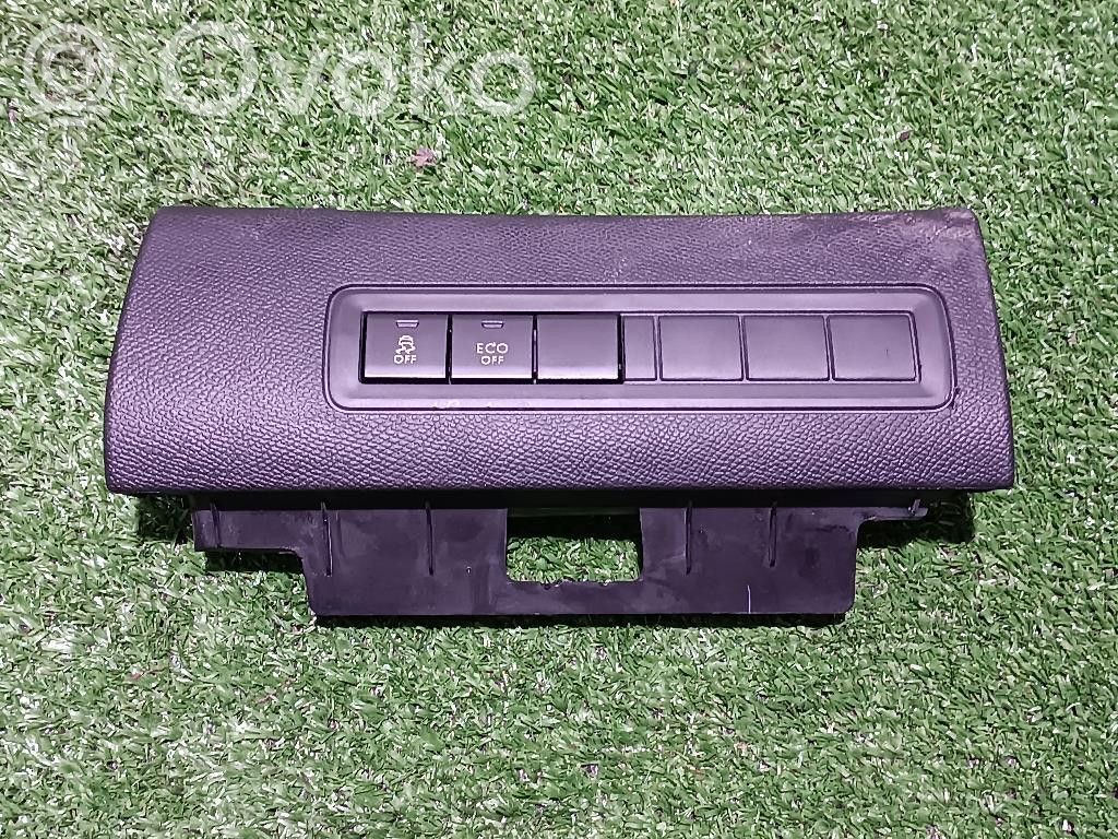 Peugeot 308 SW  A set of switches 