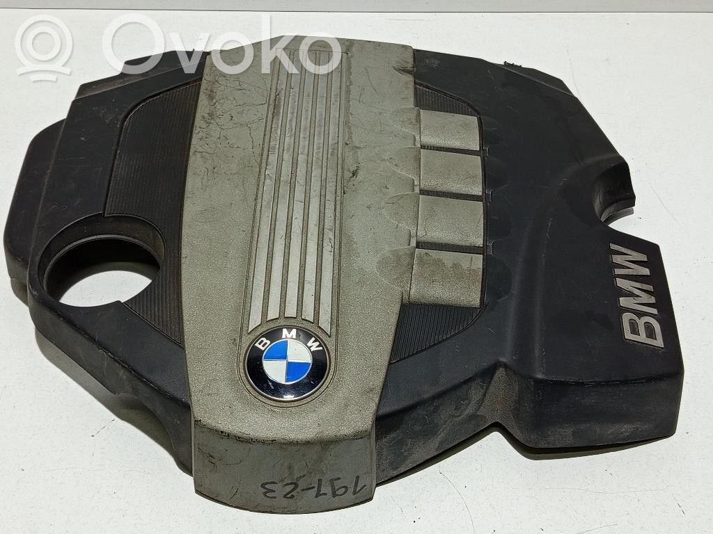 BMW 1 E81 E87 Variklio dangtis (apdaila) 