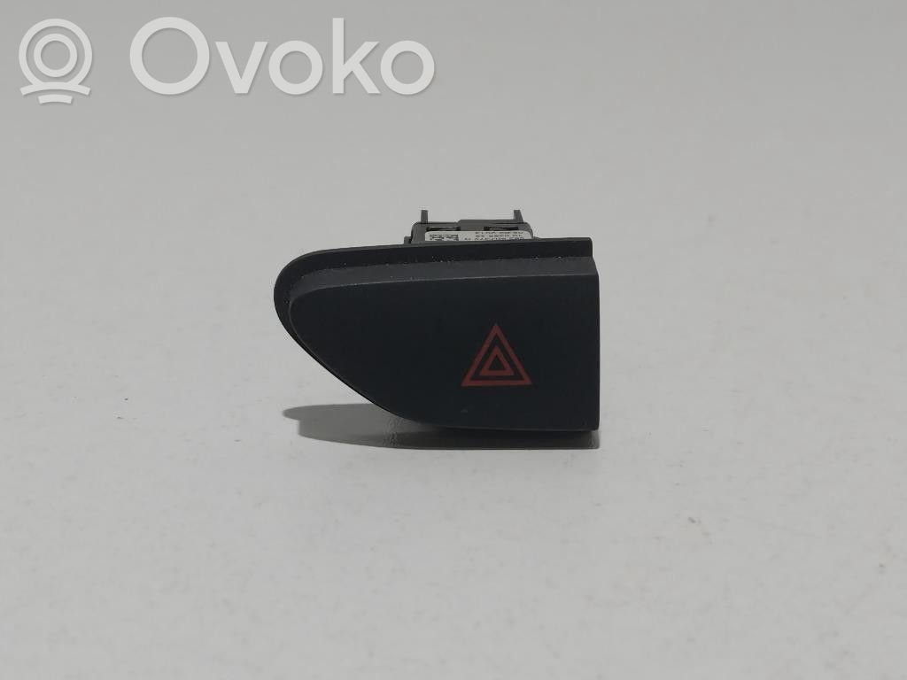 Renault Clio IV Hazard light switch 