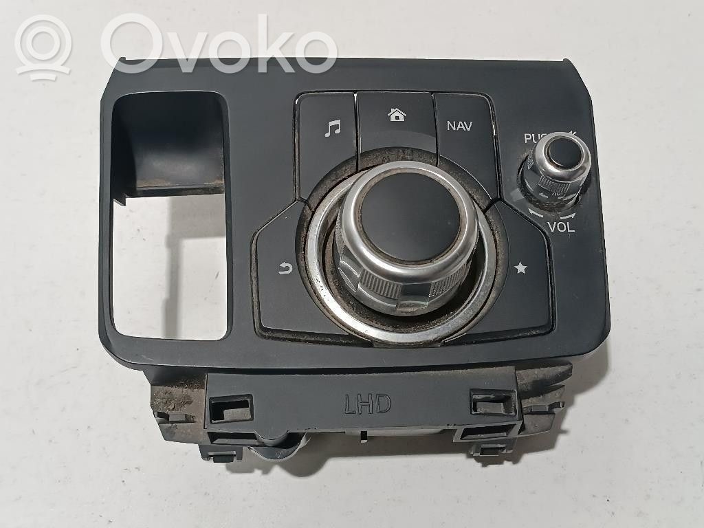 Mazda CX-3 Center console 