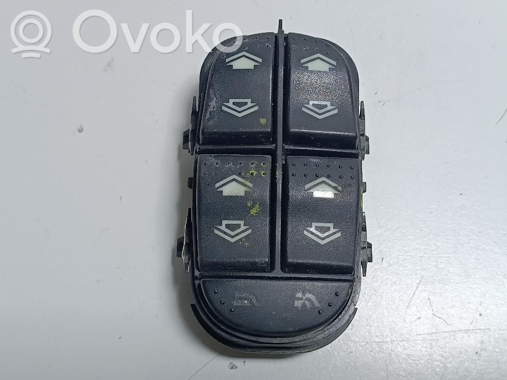 Ford Focus Elektrinių langų jungtukas 