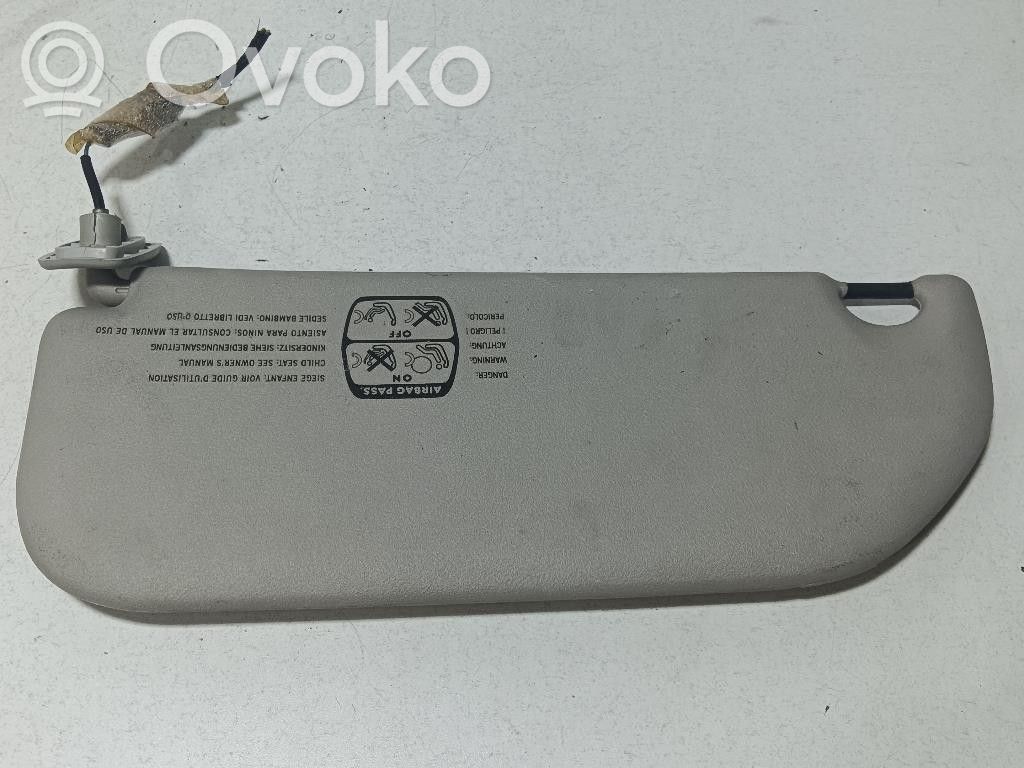Sun visor   8HY
