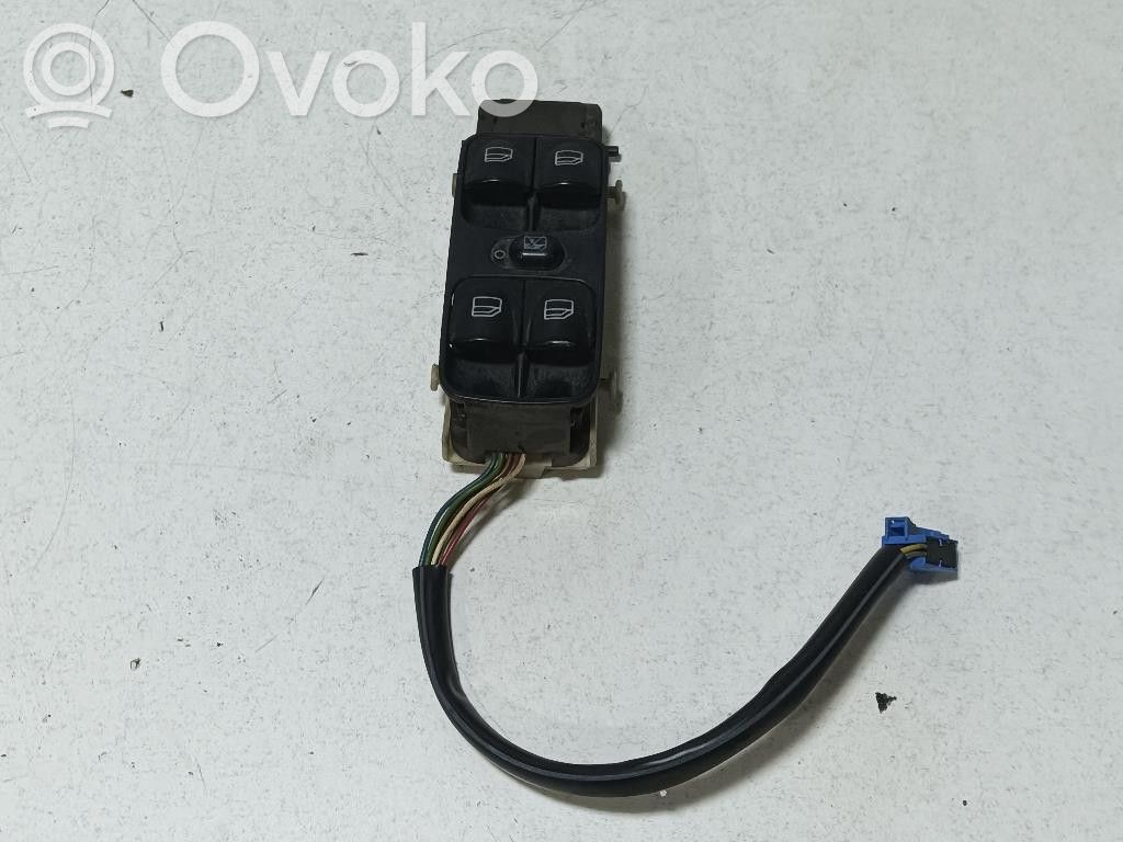 Mercedes-Benz C W203 Electric window control switch 