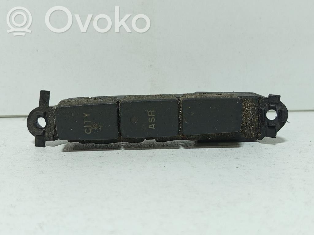 Fiat Stilo Pretslīdes (ASR) slēdzis 