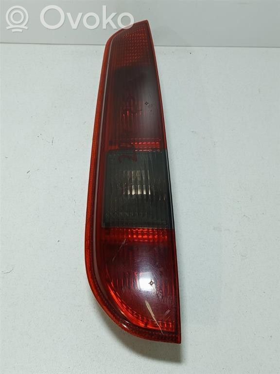 Ford Focus Lampă spate în caroserie 