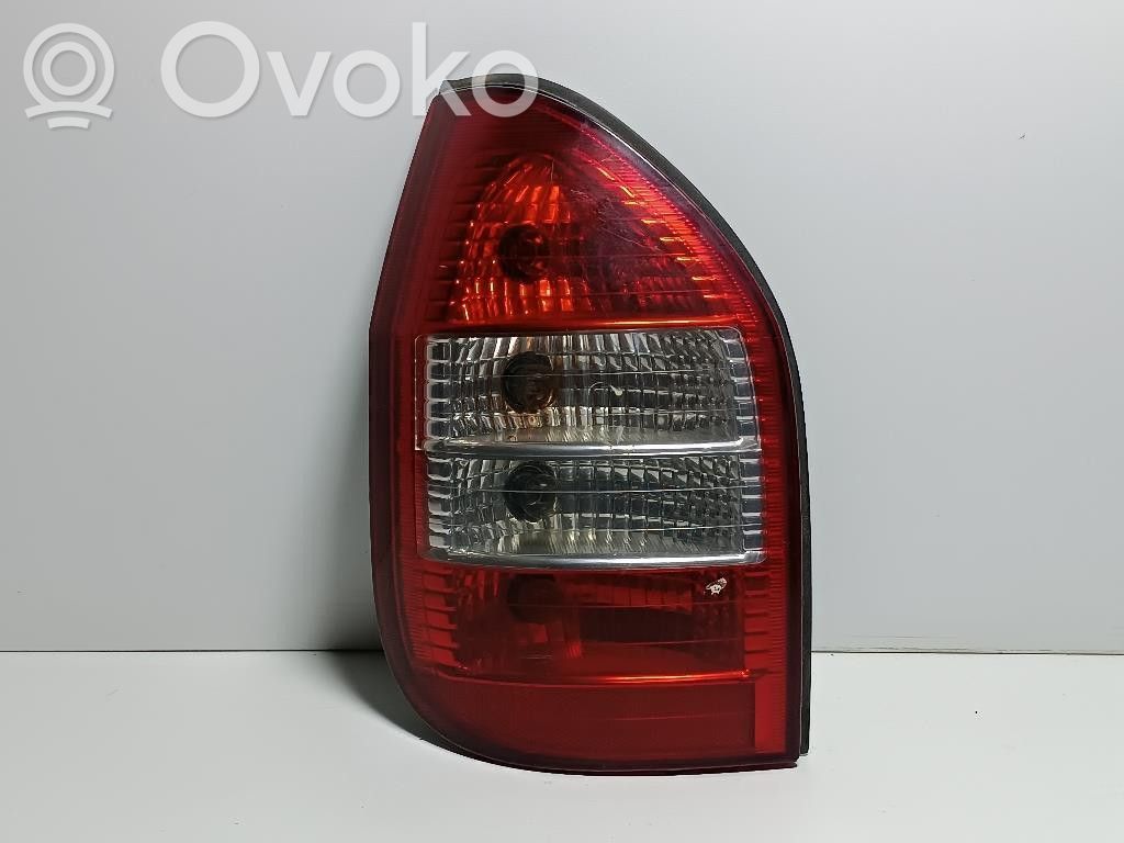 Opel Zafira A Lampă spate în caroserie 