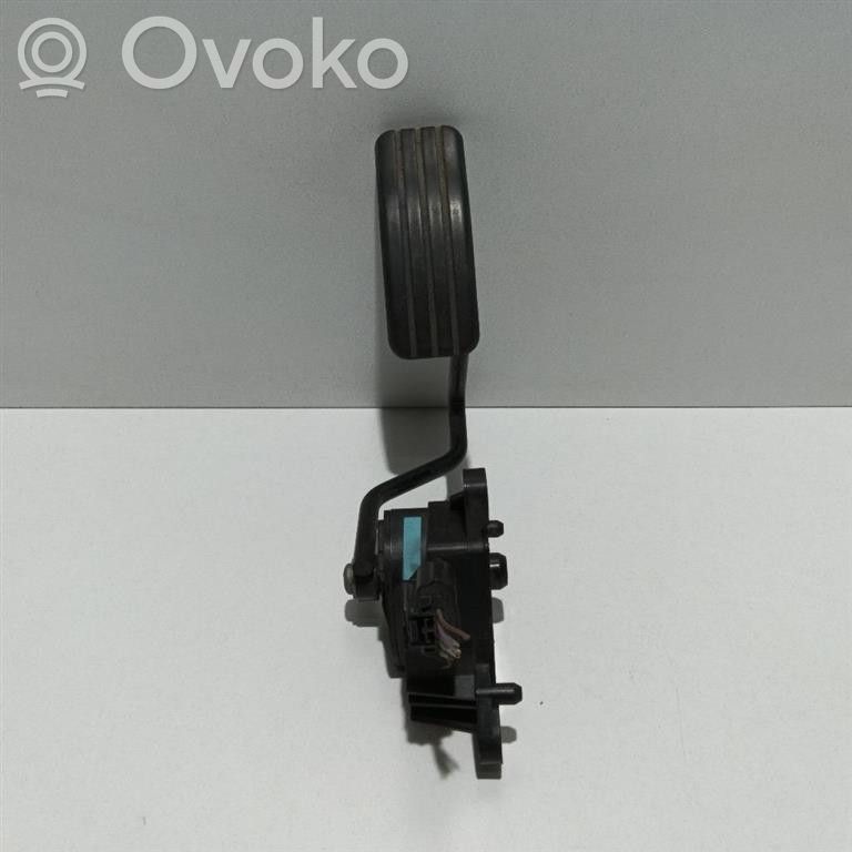 Renault Clio III Akseleratora pedālis 