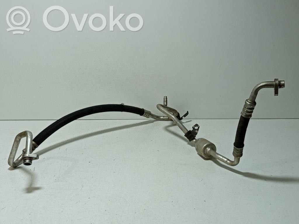 Renault Clio III Ilmastointilaitteen putki (A/C) 