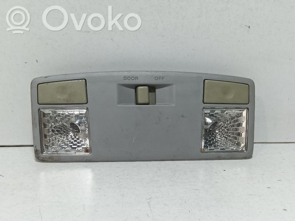 Mazda 3 I Etuistuimen valo 