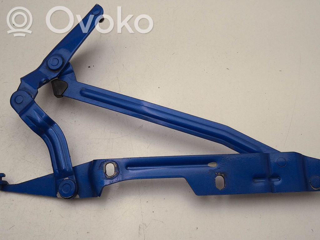Audi A8 S8 D2 4D Tailgate/trunk/boot hinge 