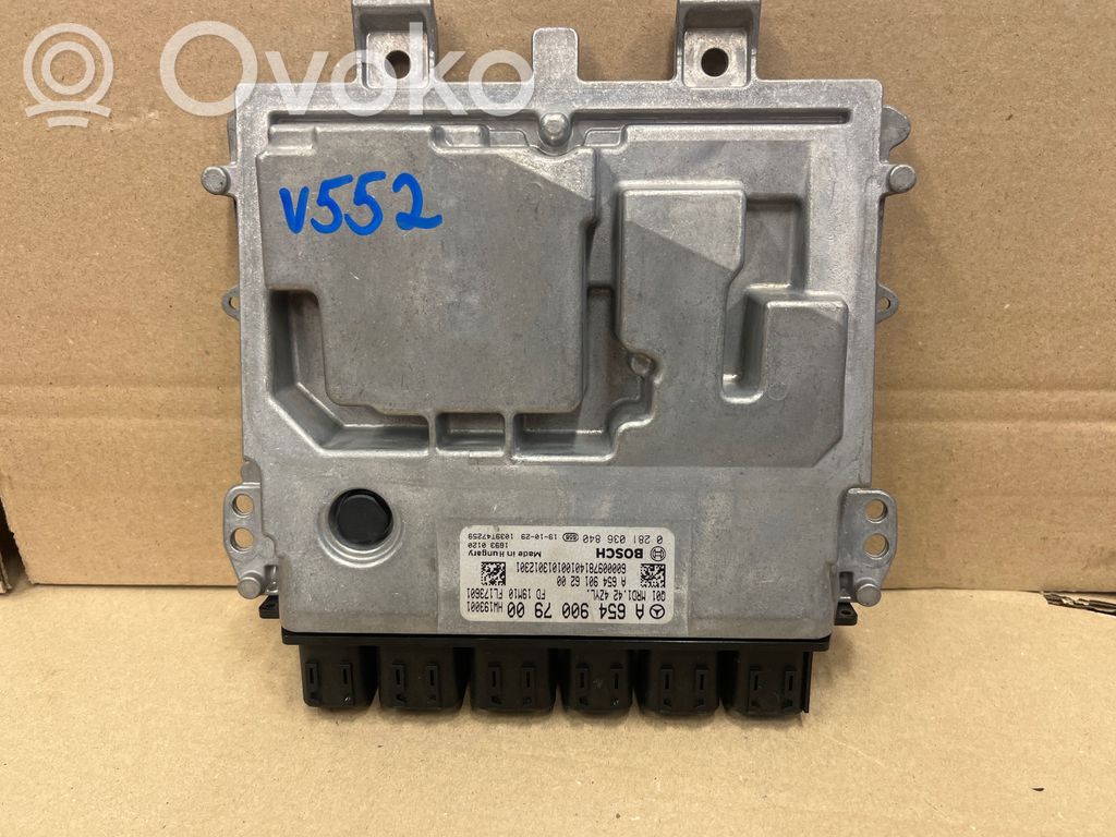 Mercedes-Benz C W205 Engine control unit/module 