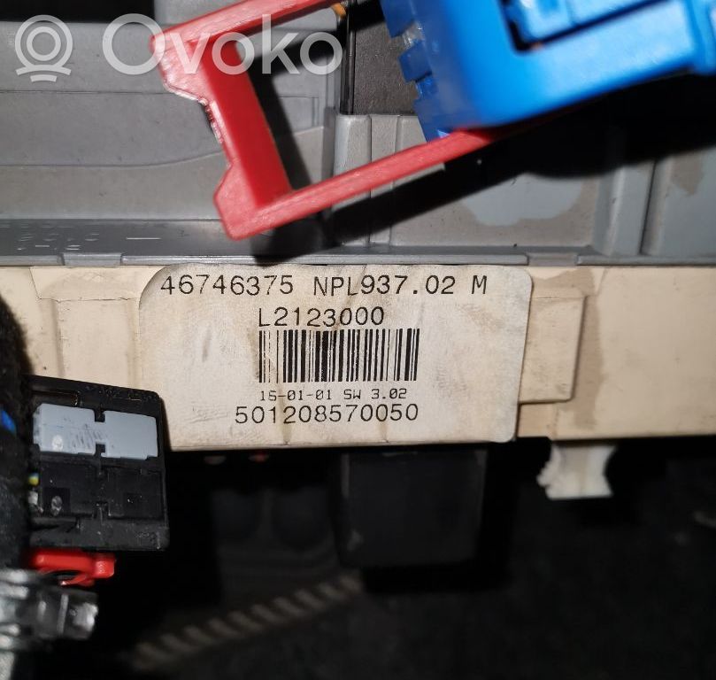 Alfa Romeo 147 Módulo de fusible 