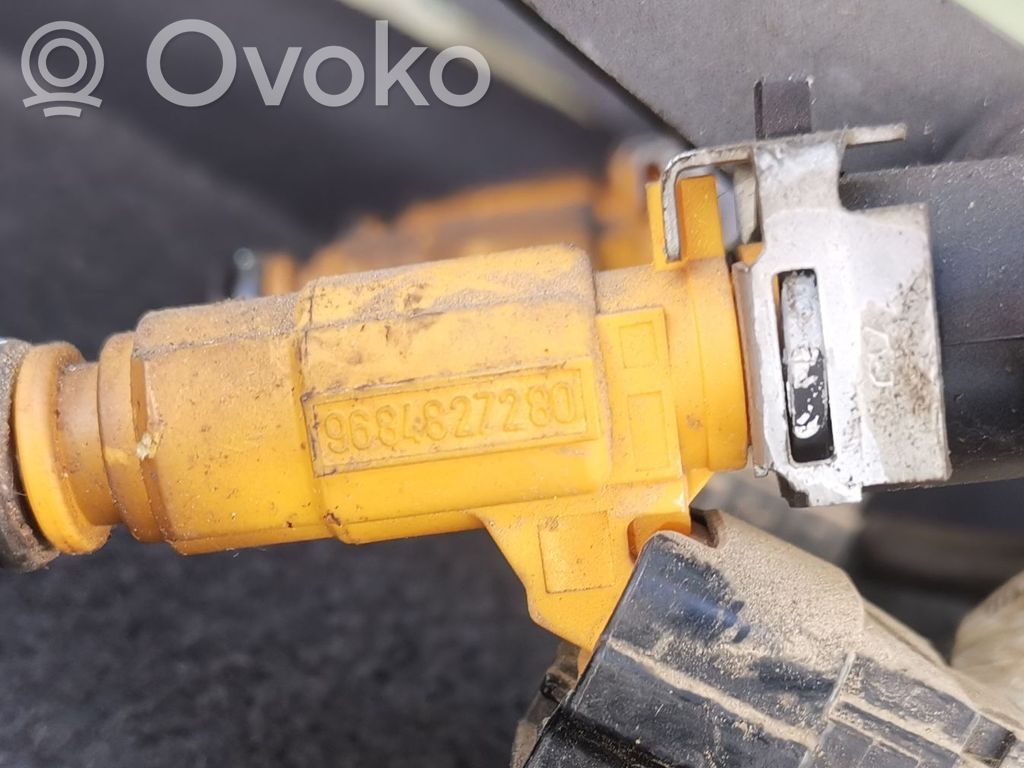 Inyector de combustible   9684827280
