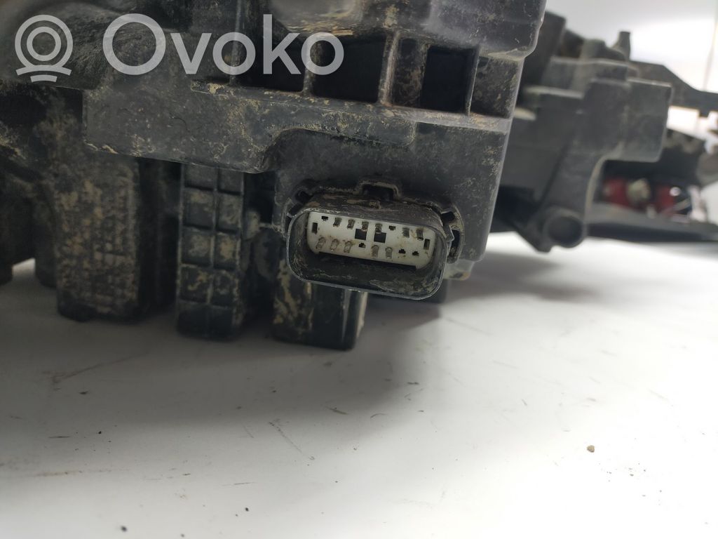 Ford Kuga III Scheinwerfer 