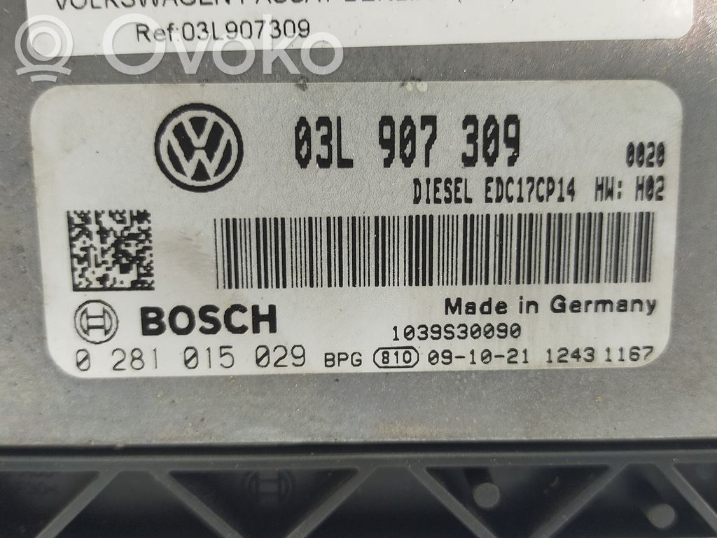 Volkswagen PASSAT B6 Moottorin ohjainlaite/moduuli 