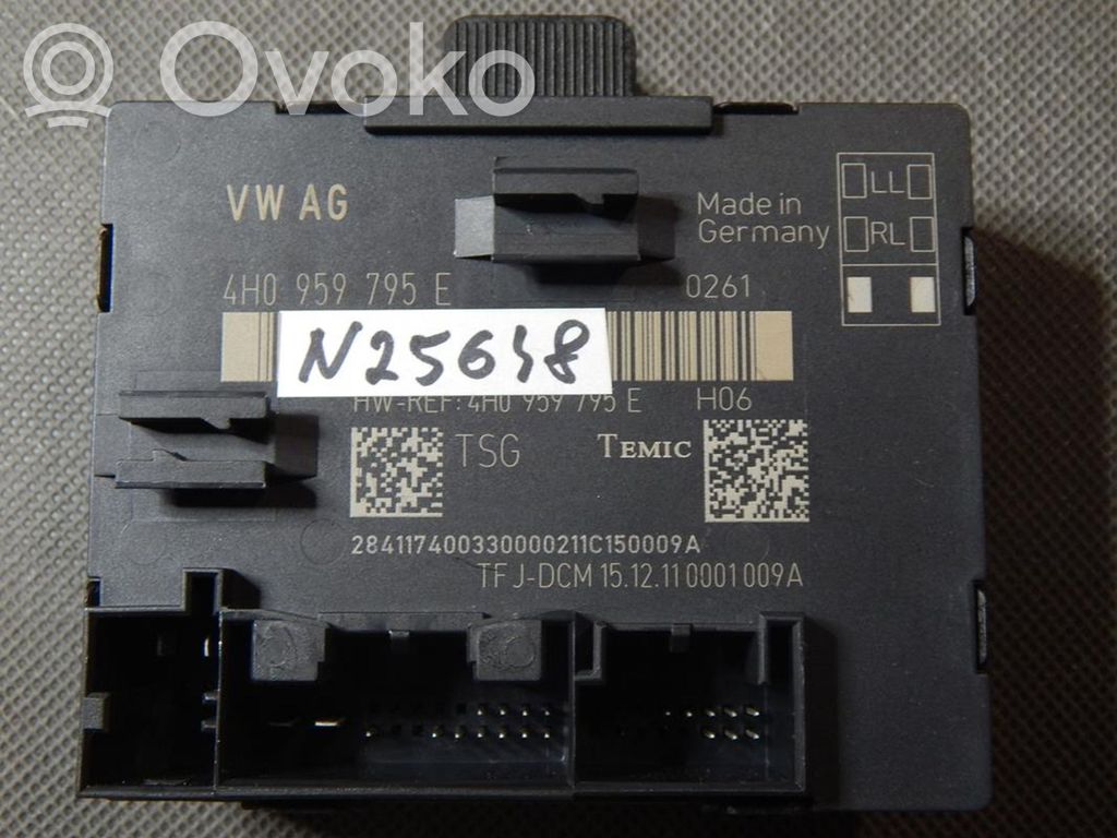 Audi A8 S8 D4 4H Door control unit/module 