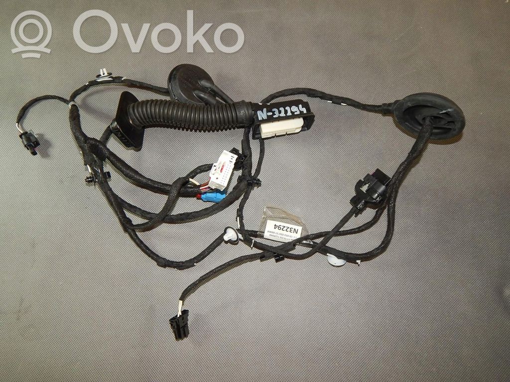 Audi A4 Allroad Front door wiring loom 