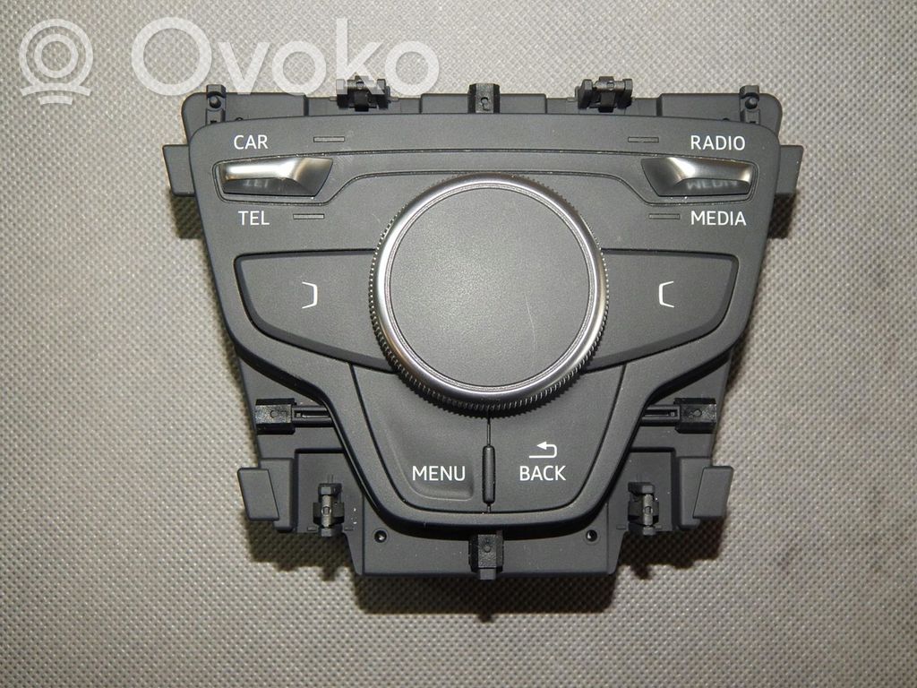 Audi A4 Allroad Console centrale, commande de multimédia l'unité principale 