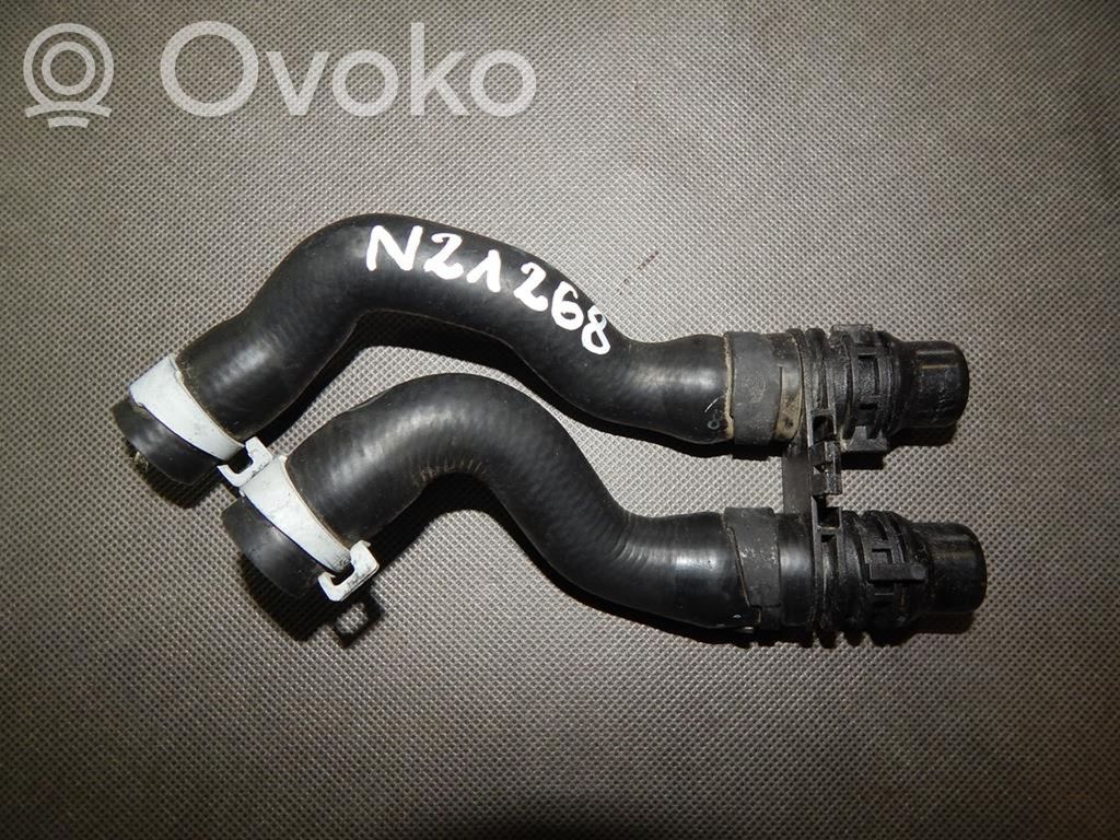 Volkswagen PASSAT B8 Przewód / Wąż chłodnicy 