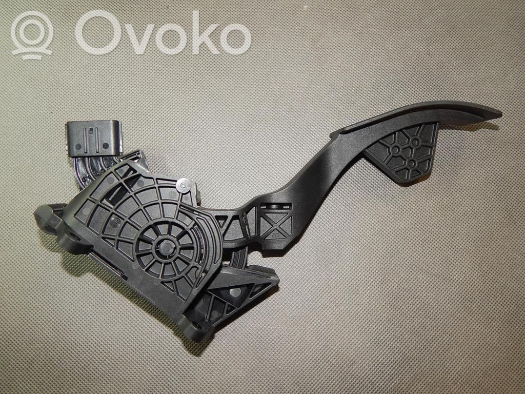 Volkswagen Polo V 6R Accelerator throttle pedal 