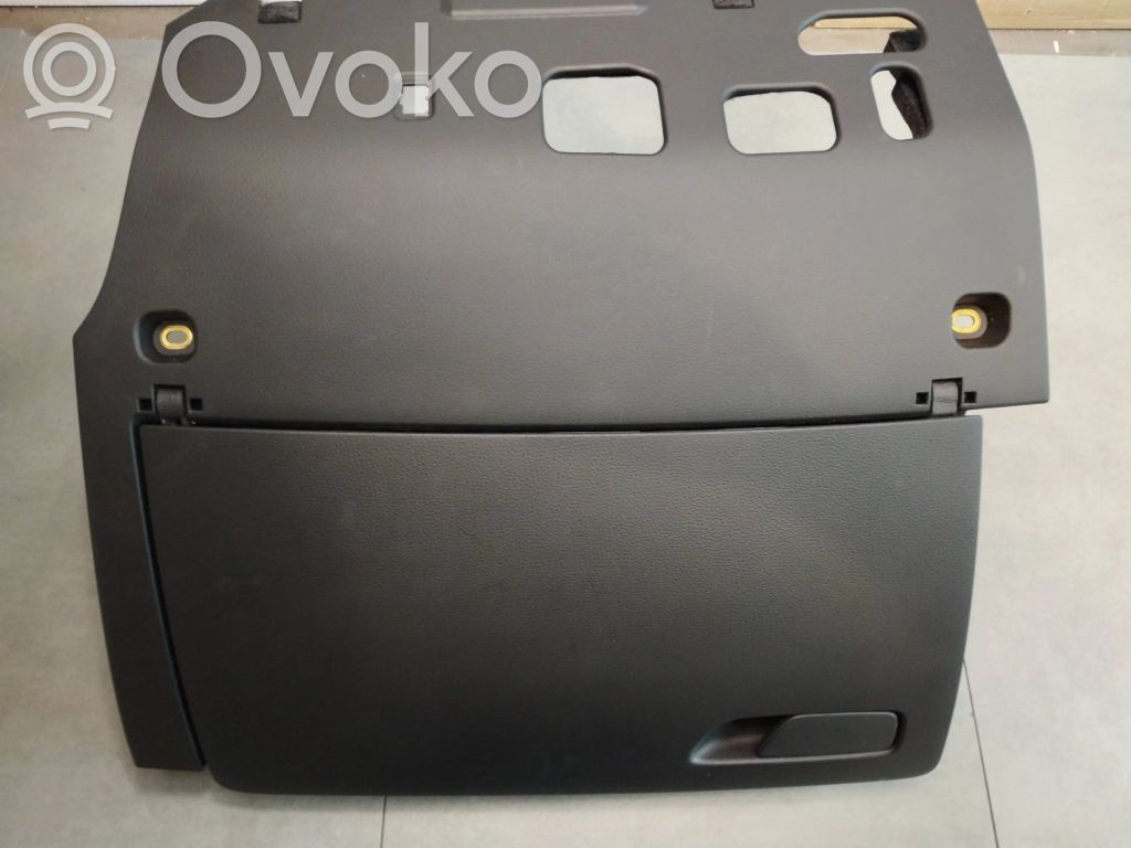Audi A3 S3 8V Juego guantera 