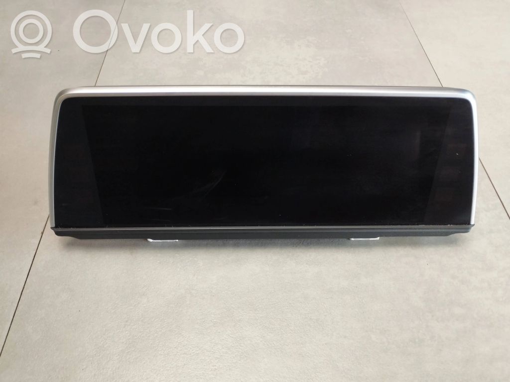 BMW 7 G11 G12 Monitor / wyświetlacz / ekran 