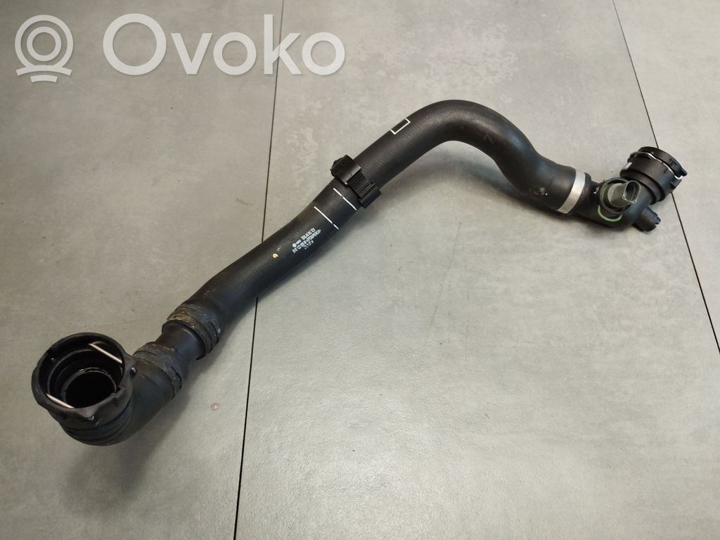 Audi A4 S4 B9 Engine coolant pipe/hose 