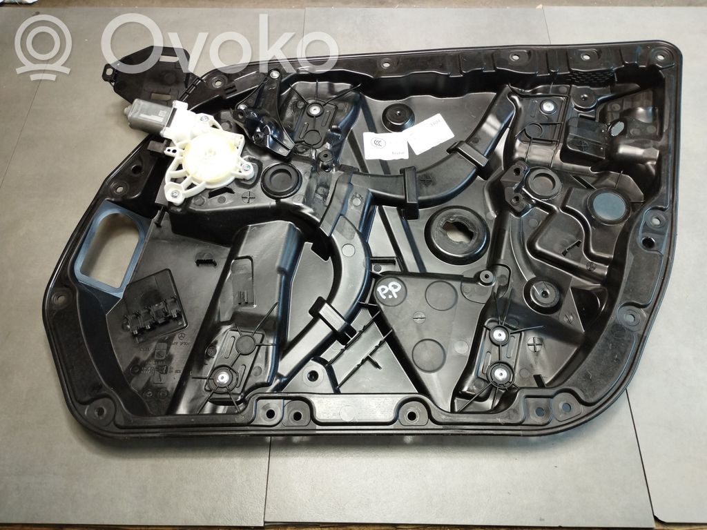 Mercedes-Benz E W213 Front door window regulator with motor 