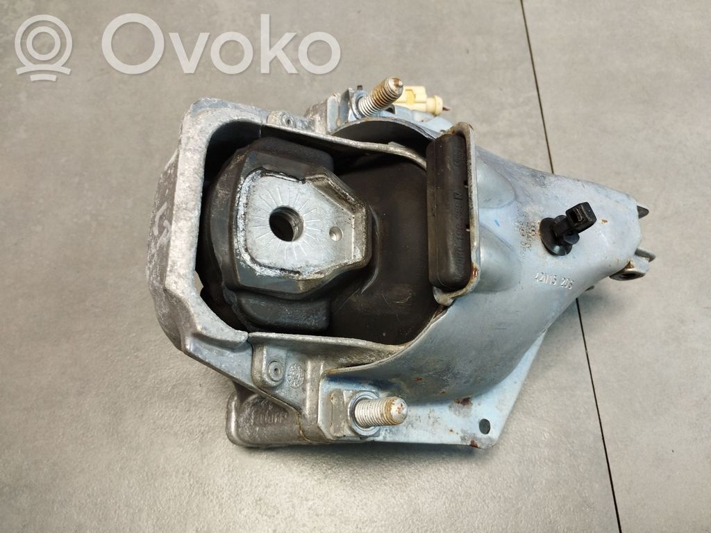 Audi A5 Sportback 8TA Engine mount bracket 