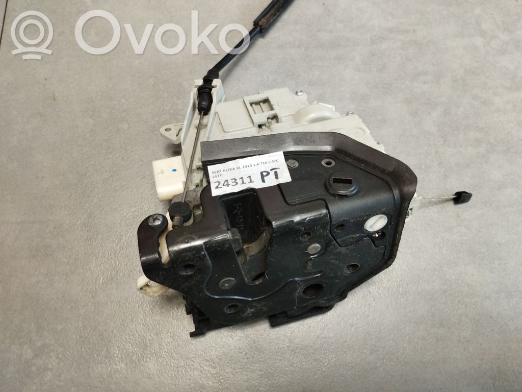 Seat Altea XL Zamek drzwi tylnych 