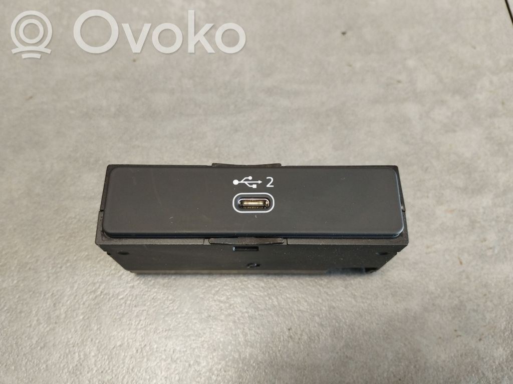 Audi A4 S4 B9 8W Enchufe conector USB 