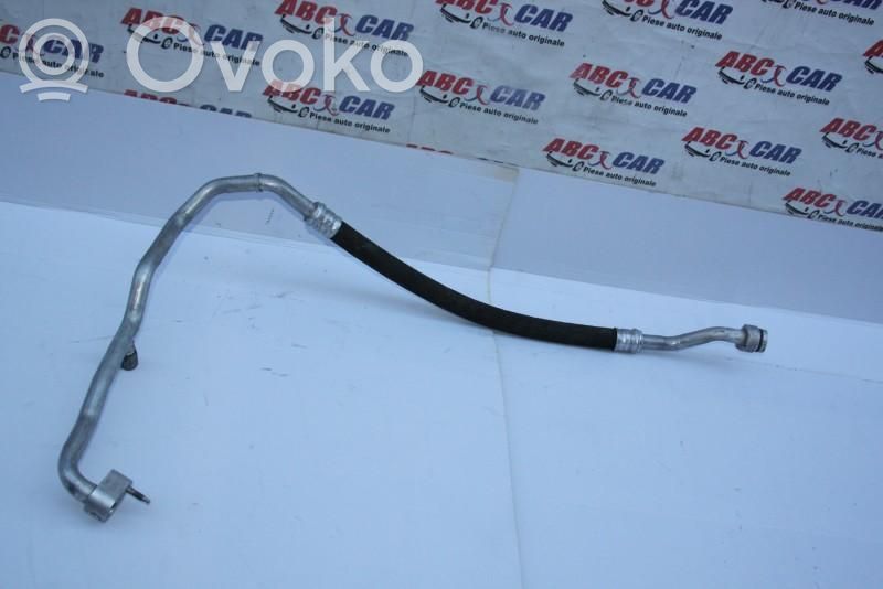 Ilmastointilaitteen putki (A/C)   5Q0816743D