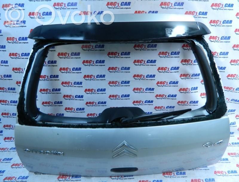 Tailgate/trunk/boot lid   8701T9