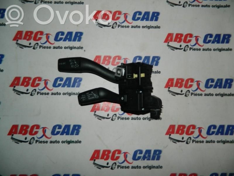 Commodo de clignotant   4E0953513A,8P0653513F