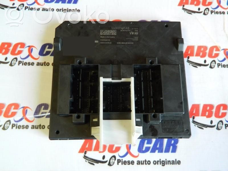 Comfort/convenience module   5Q0937085AB