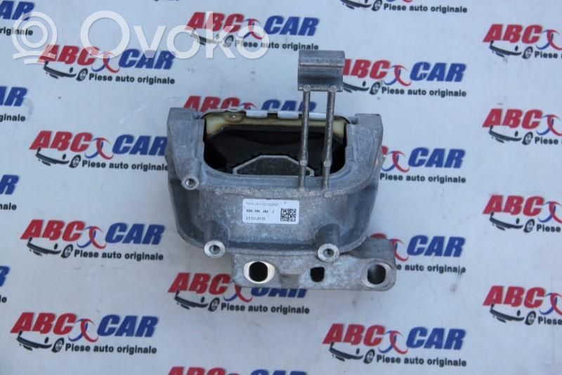 Volkswagen PASSAT B8 Suport tampon motor 