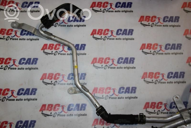 Muu moottorin osa   4M0121485BC