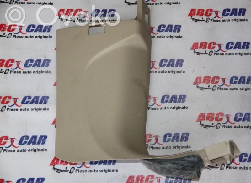 Otros repuestos del interior   4M1867272A