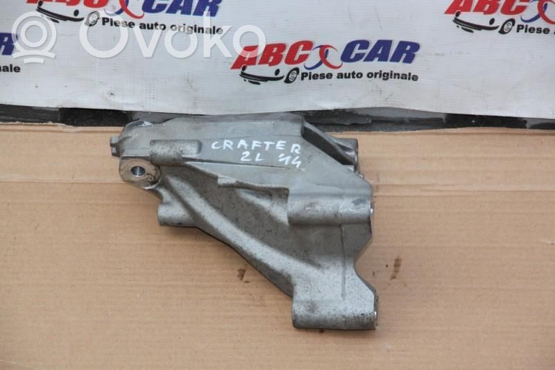 Engine mounting bracket   03L199307A