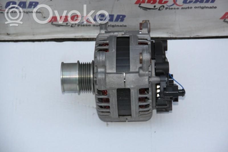 Alternador   05E903026R