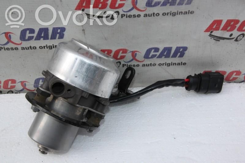Otros repuestos del motor   5Q0612181D