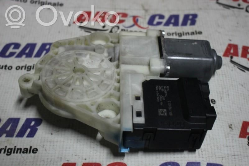 Volkswagen PASSAT B6 Motor macara geam ușă spate 
